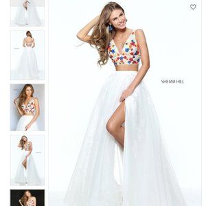 NWT Sherri Hill Gown Style 50948 Size 2